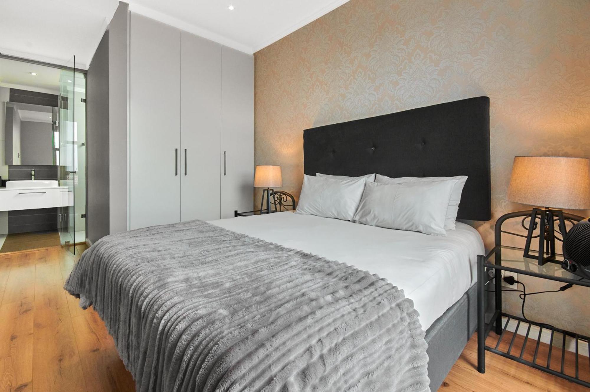 Modern Luxury Furnished In Sandton Apartamento *