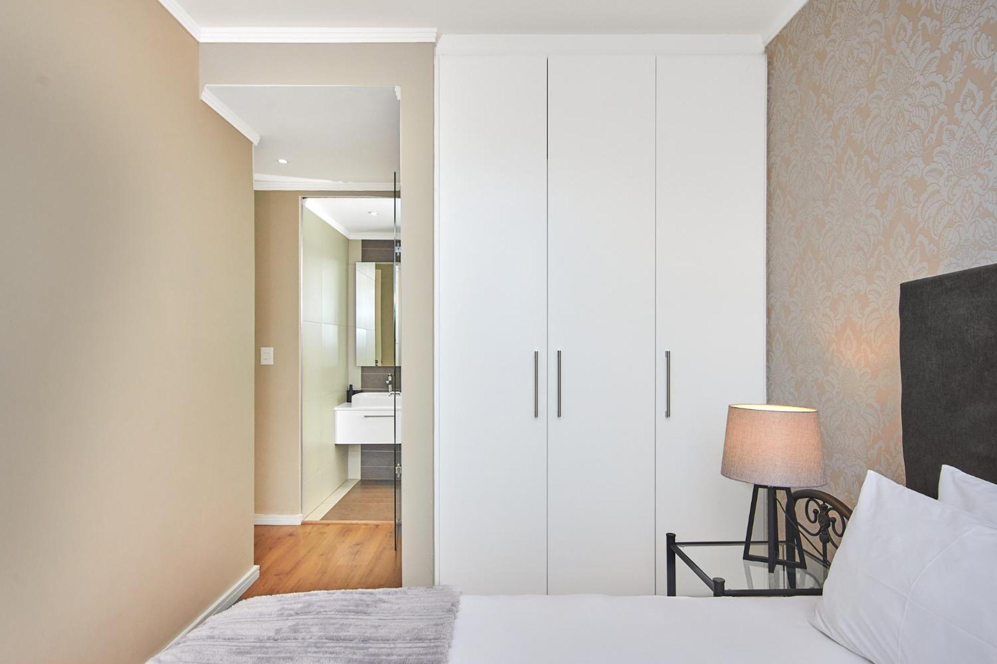 Modern Luxury Furnished In Sandton Apartamento Joanesburgo