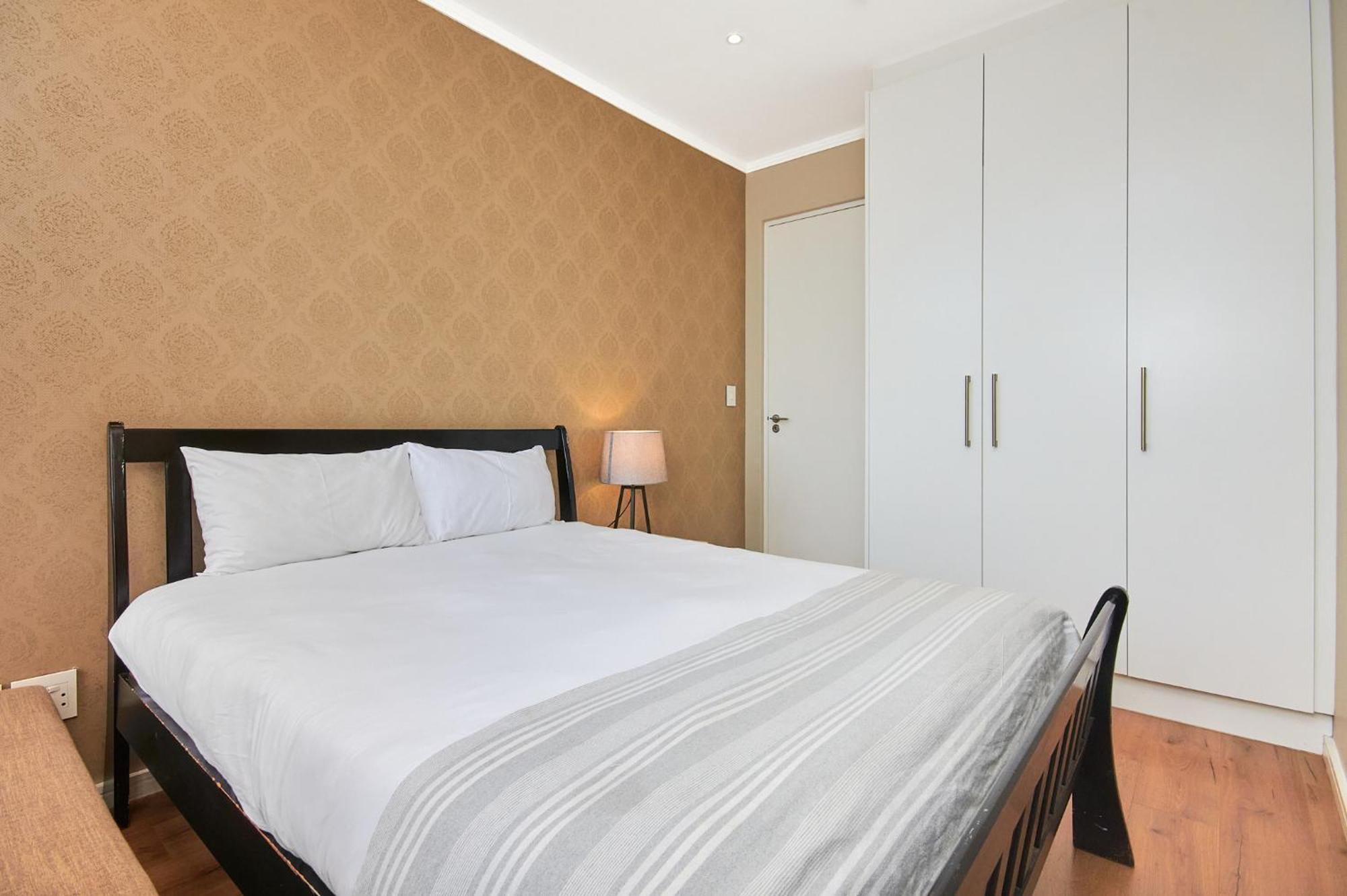 Modern Luxury Furnished In Sandton